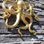 Octopus アパート